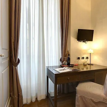 Il Salotto Di Πανσιόν